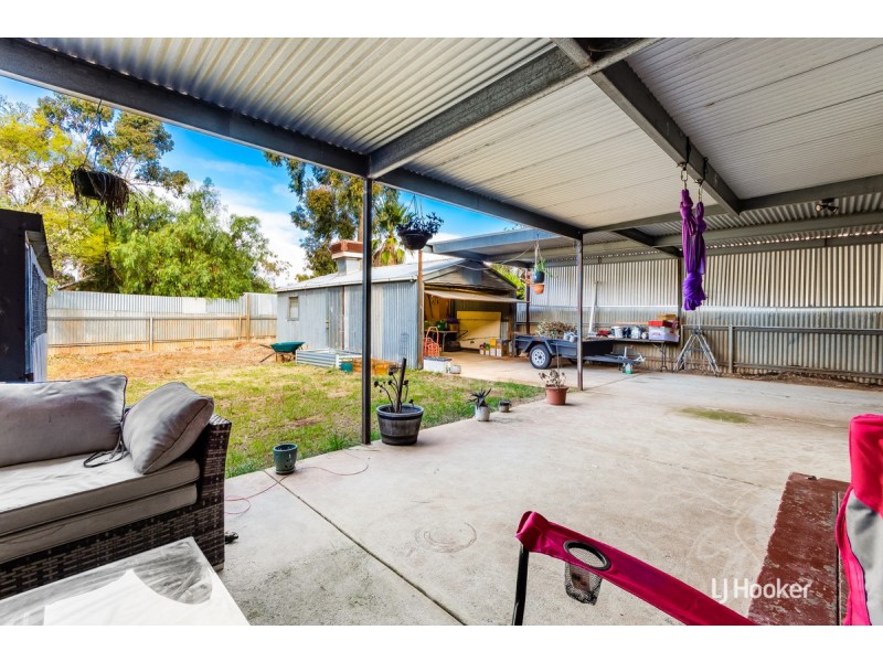 30 Stakes Crescent, Elizabeth Downs SA 5113