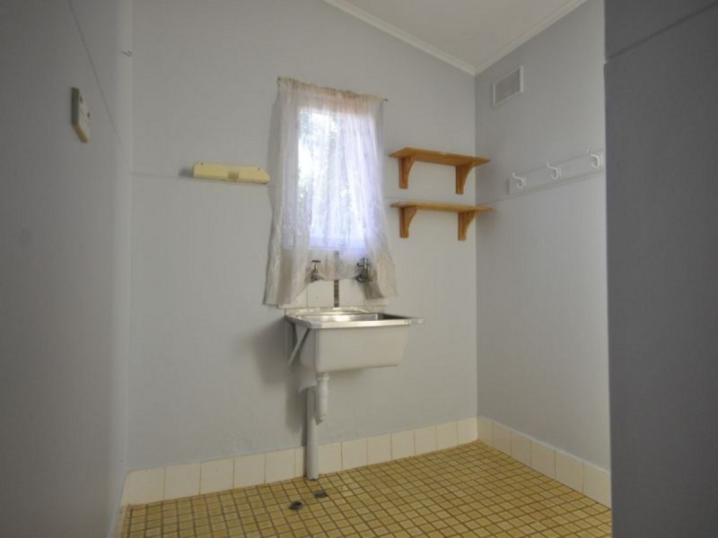 13 Kentish Road, Elizabeth Downs SA 5113