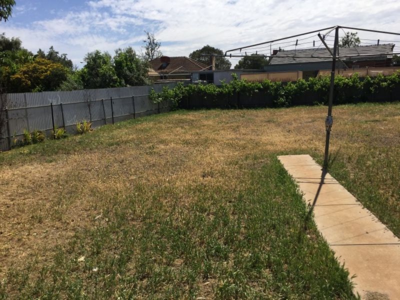 13 Kentish Road, Elizabeth Downs SA 5113