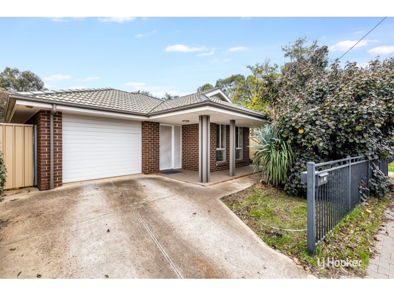 42 Tudor Crescent, Smithfield Plains SA 5114