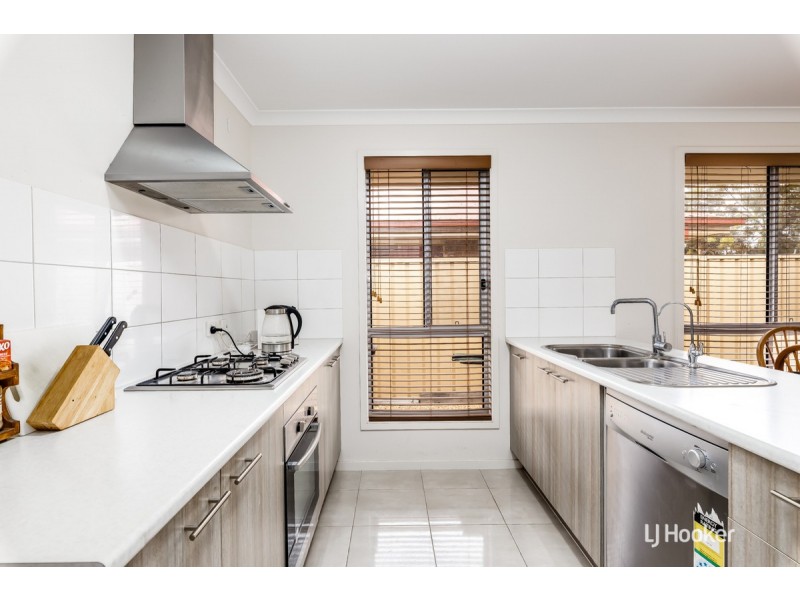 42 Tudor Crescent, Smithfield Plains SA 5114