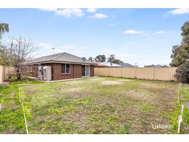 42 Tudor Crescent, Smithfield Plains SA 5114
