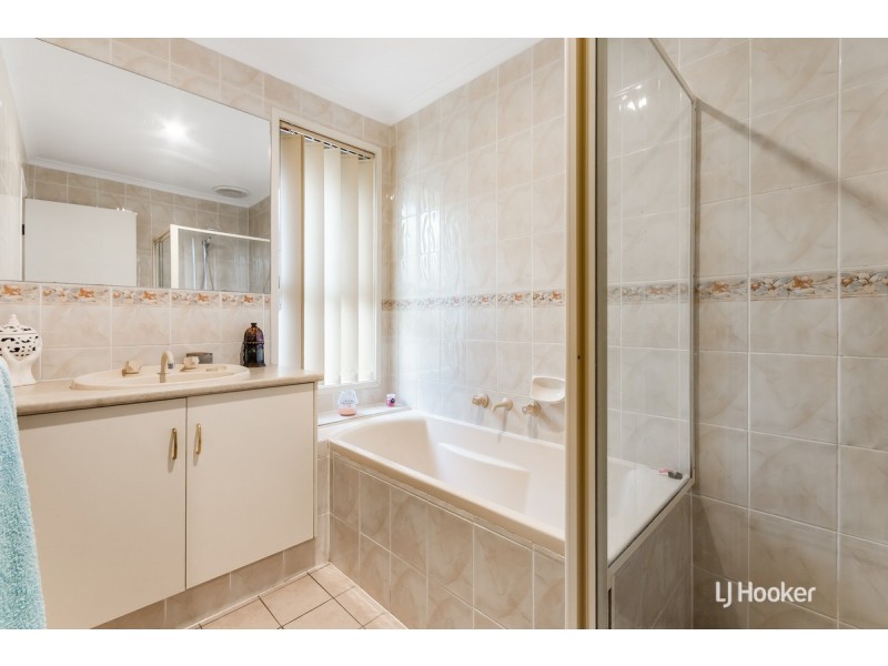 14 Kimvu Court, Munno Para West SA 5115