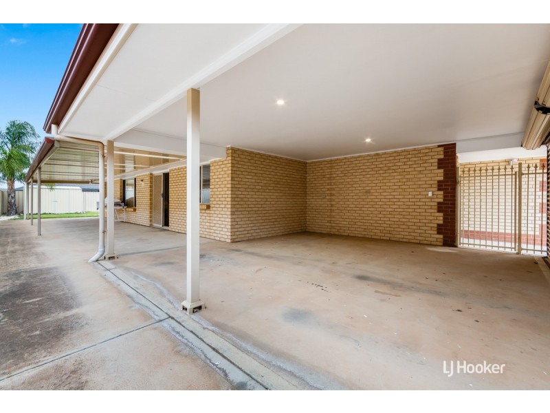 14 Kimvu Court, Munno Para West SA 5115