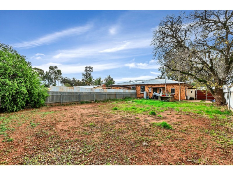 20 Midlow Road, Elizabeth Downs SA 5113