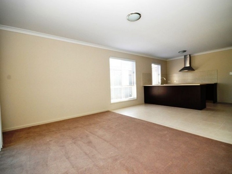 16 Evans Cresent, Evanston Gardens SA 5116