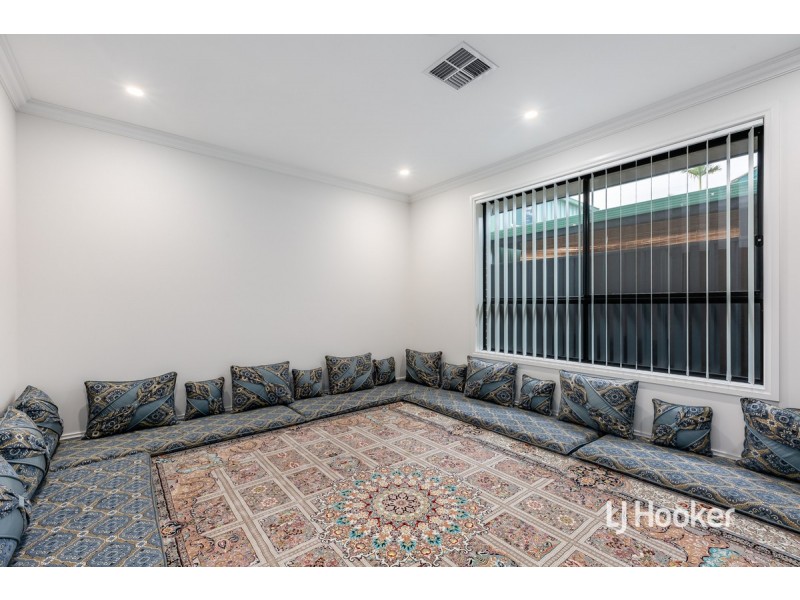 8 Rosemary Avenue, Parafield Gardens SA 5107