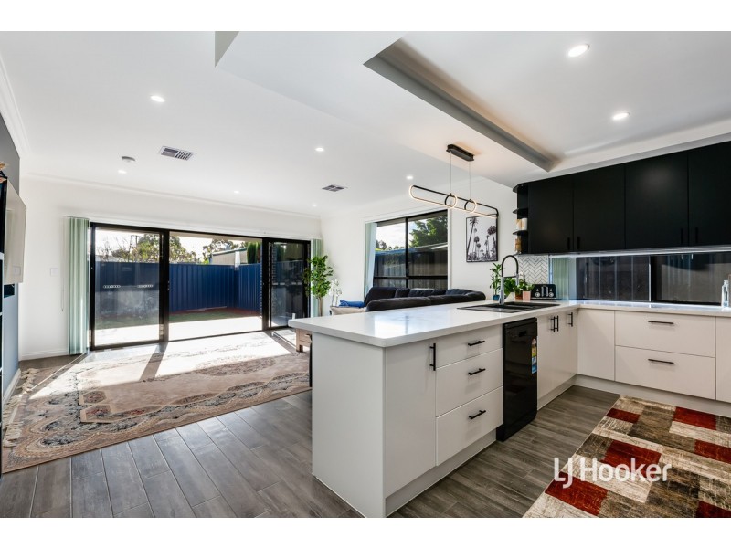 8 Rosemary Avenue, Parafield Gardens SA 5107