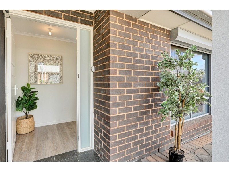 33 Catalina Road, Elizabeth East SA 5112