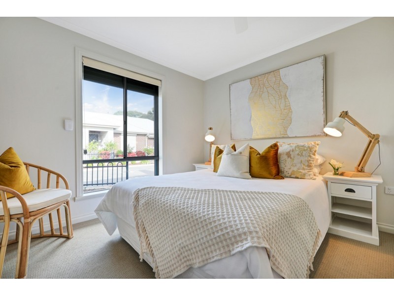 33 Catalina Road, Elizabeth East SA 5112