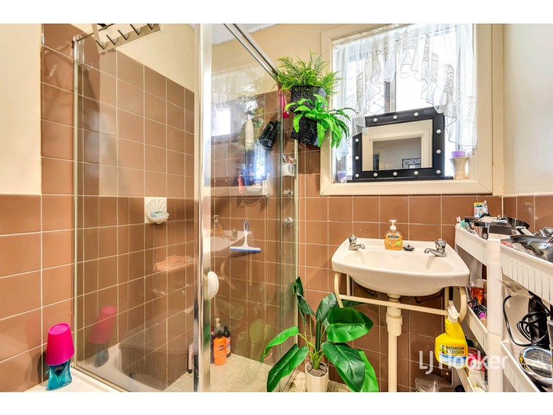 25 Barrington Road, Elizabeth Downs SA 5113