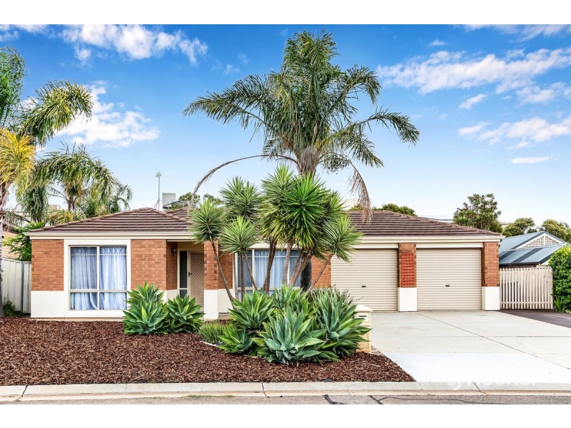 11 Fatchen Close, Evanston Park SA 5116