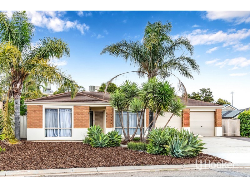 11 Fatchen Close, Evanston Park SA 5116