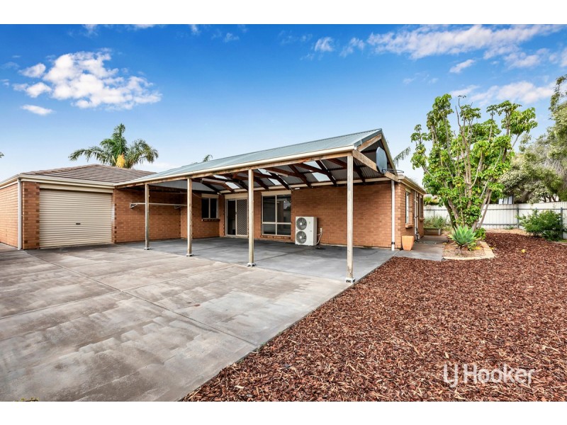 11 Fatchen Close, Evanston Park SA 5116