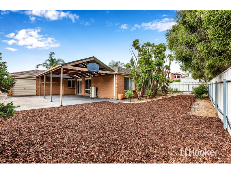 11 Fatchen Close, Evanston Park SA 5116