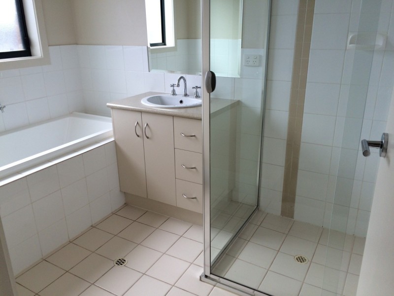 21 Coonawarra Avenue, Andrews Farm SA 5114