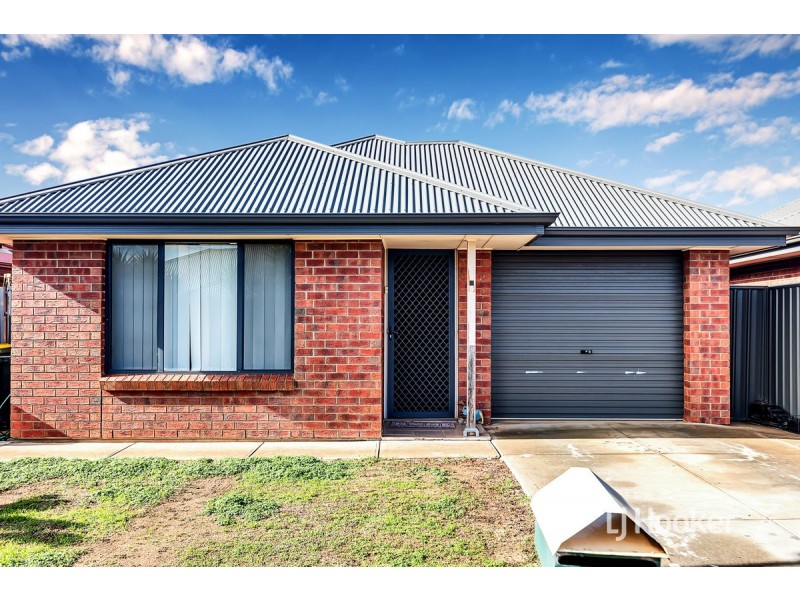 5 Dylan Court, Smithfield SA 5114