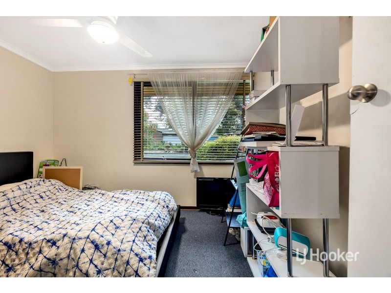 16 Burford Street, Elizabeth Downs SA 5113