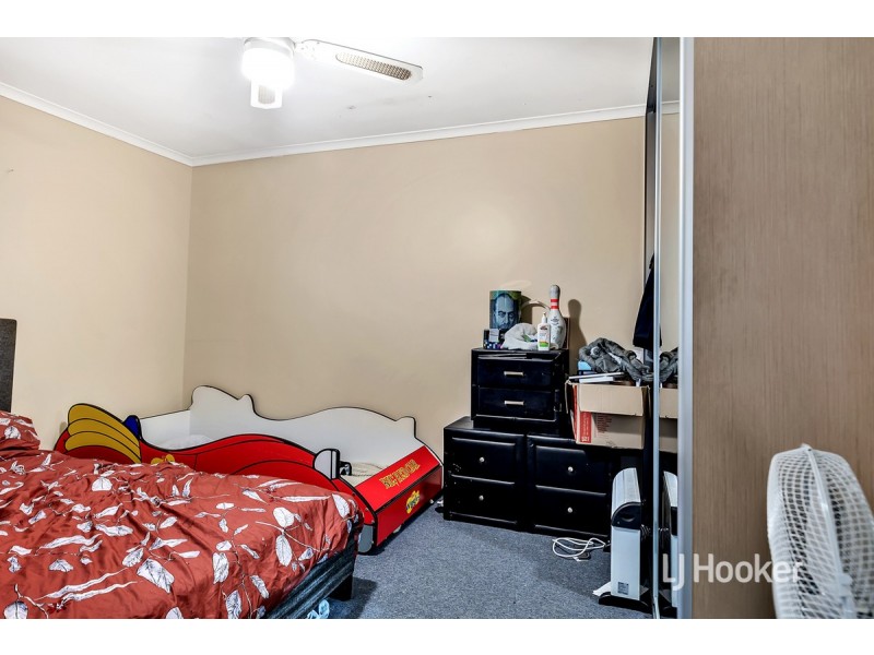 16 Burford Street, Elizabeth Downs SA 5113