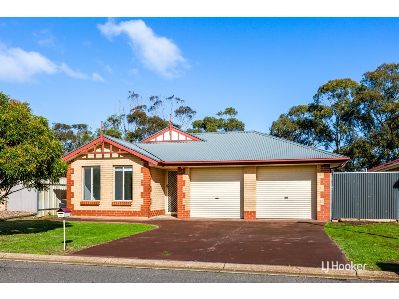 27 Grace Boulevard, Smithfield Plains SA 5114