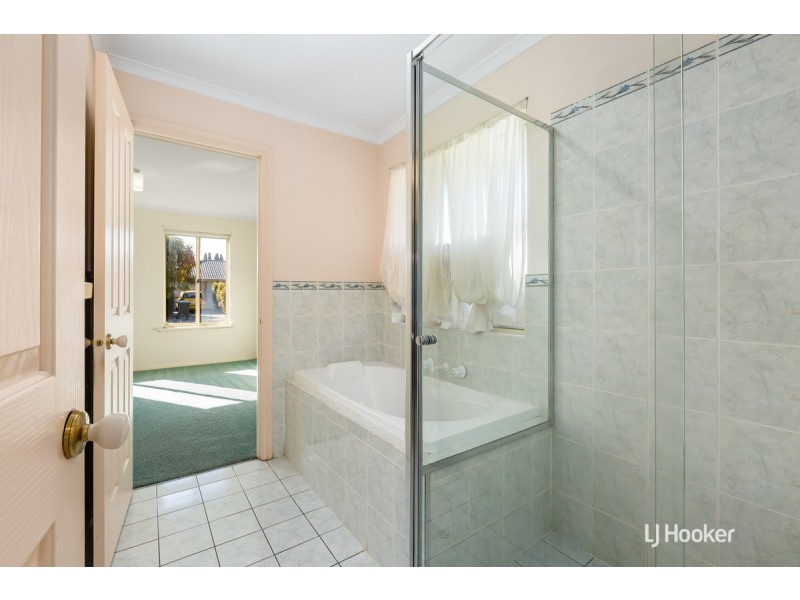 27 Grace Boulevard, Smithfield Plains SA 5114