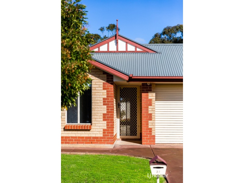 27 Grace Boulevard, Smithfield Plains SA 5114