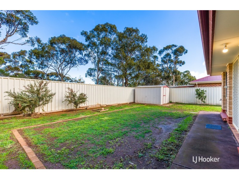 27 Grace Boulevard, Smithfield Plains SA 5114
