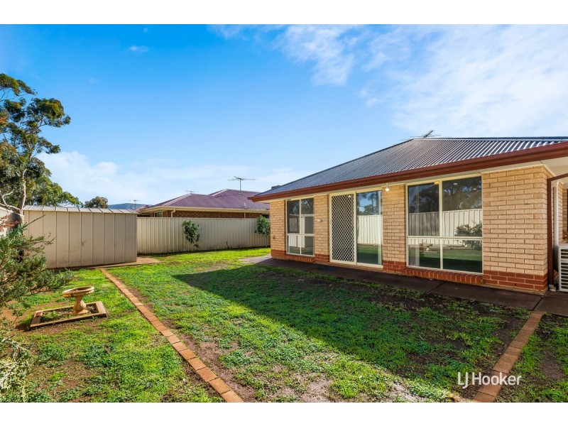 27 Grace Boulevard, Smithfield Plains SA 5114