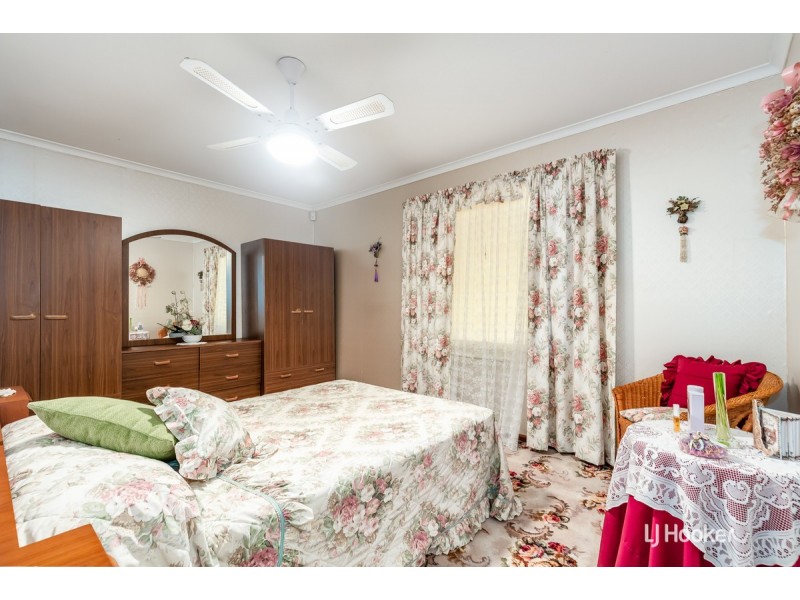 9 Carcoola Road, Munno Para SA 5115