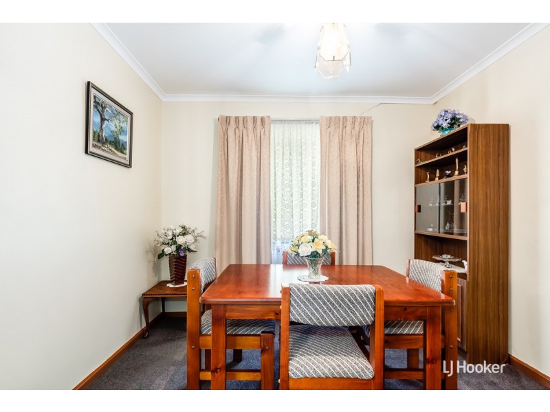 9 Carcoola Road, Munno Para SA 5115