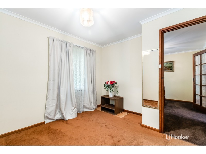 9 Carcoola Road, Munno Para SA 5115