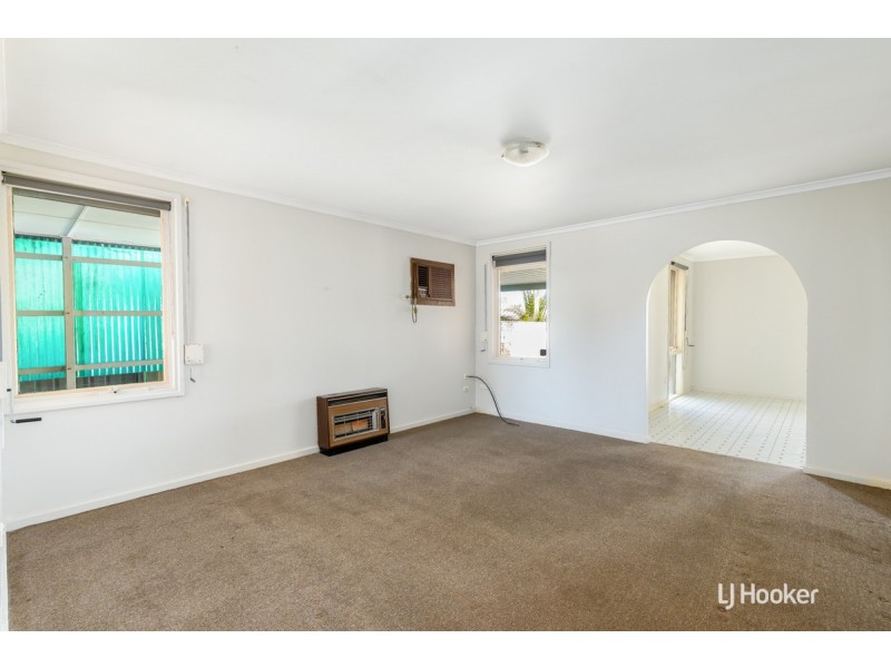 21 Dimboola Court, Craigmore SA 5114