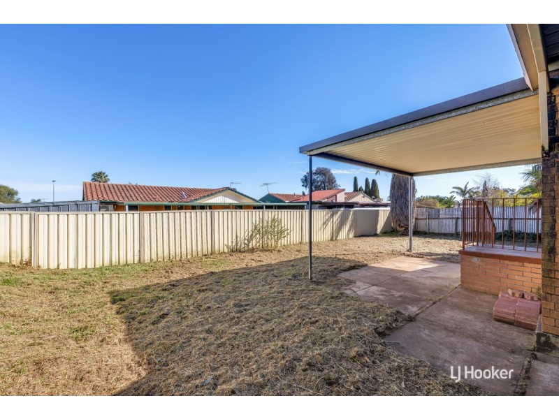 21 Dimboola Court, Craigmore SA 5114
