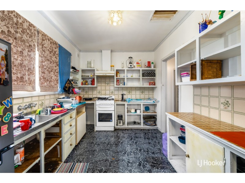 27 Crittenden Road, Smithfield Plains SA 5114