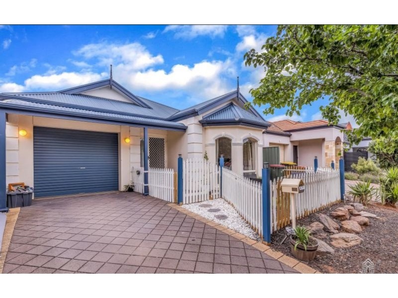 4 Freycinet Street, Mawson Lakes SA 5095