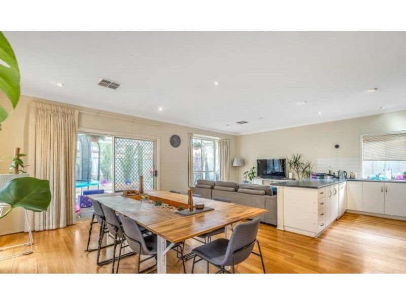 4 Freycinet Street, Mawson Lakes SA 5095