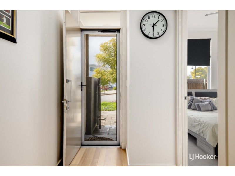 33 Boucaut Avenue, Blakeview SA 5114