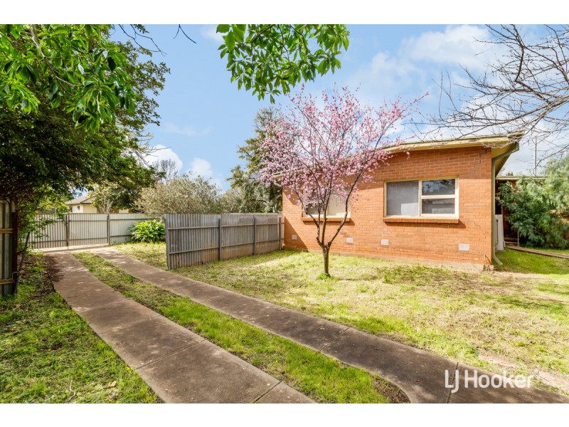 208 Woodford Road, Elizabeth North SA 5113