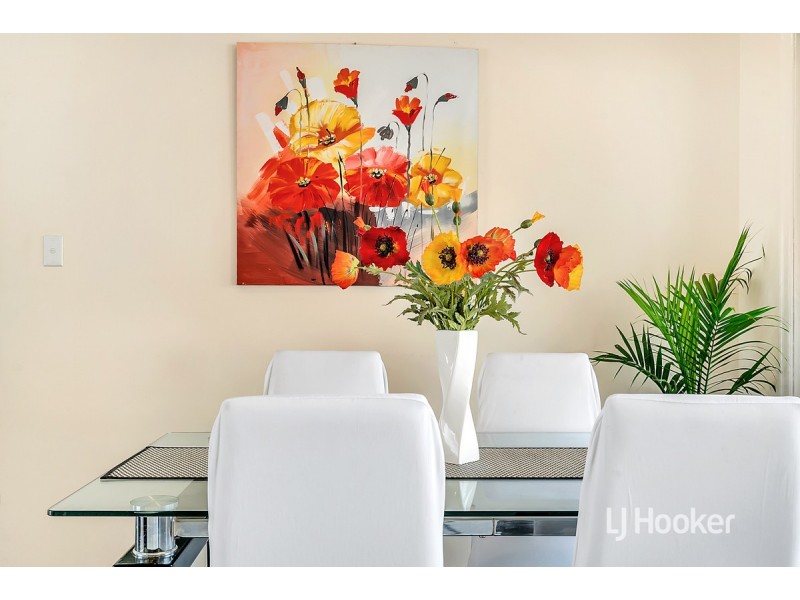 25 President Avenue, Andrews Farm SA 5114