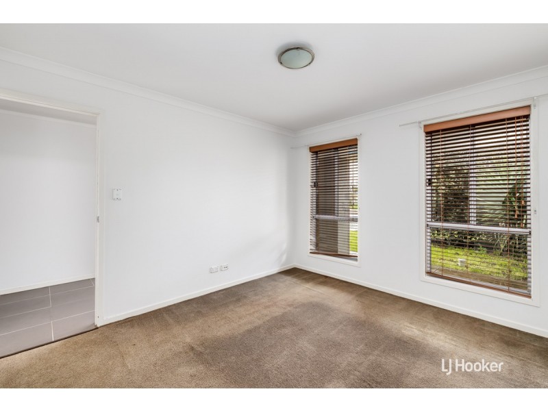 12 Small Crescent, Smithfield Plains SA 5114