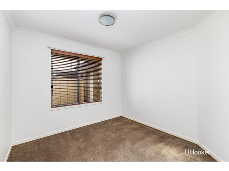 12 Small Crescent, Smithfield Plains SA 5114