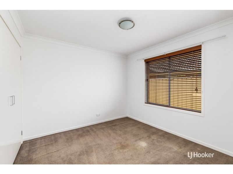 12 Small Crescent, Smithfield Plains SA 5114