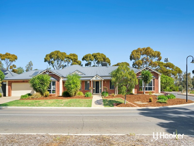 4 Woodhaven Walk, Blakeview SA 5114