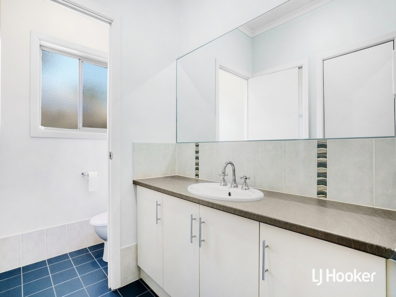 4 Woodhaven Walk, Blakeview SA 5114