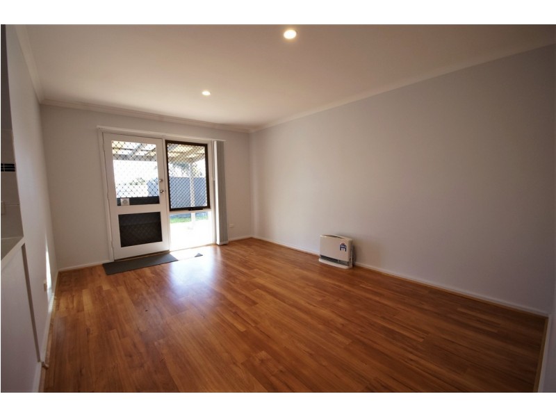 19 Adaluna Crescent, Smithfield SA 5114