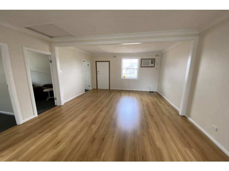 32 Small Crescent, Smithfield Plains SA 5114