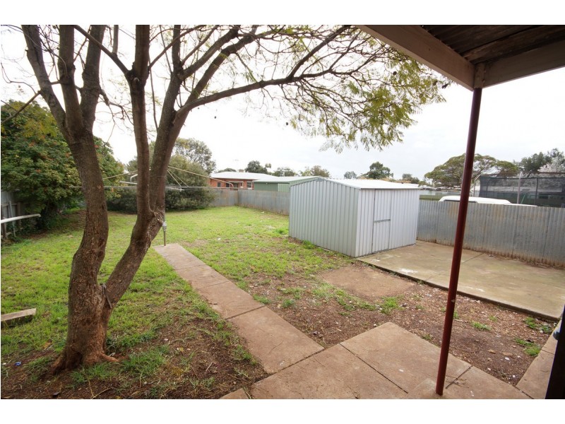 19 Turnbull Road, Elizabeth Downs SA 5113