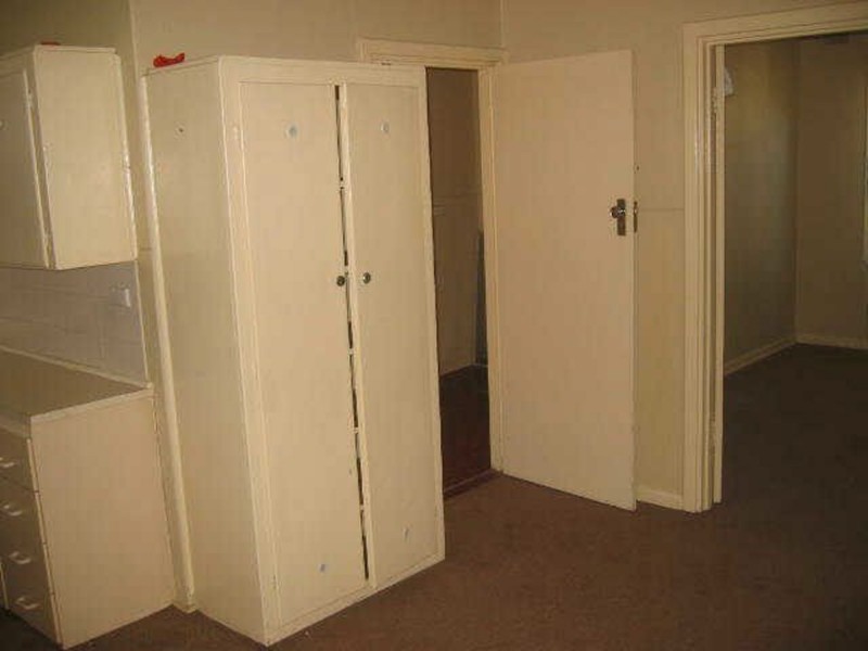 143 Goodman Road, Elizabeth South SA 5112