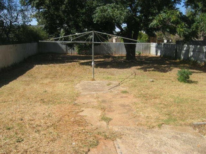 143 Goodman Road, Elizabeth South SA 5112