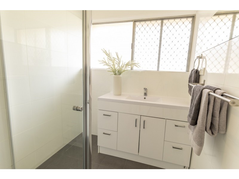 8 Engel Drive, Salisbury East SA 5109